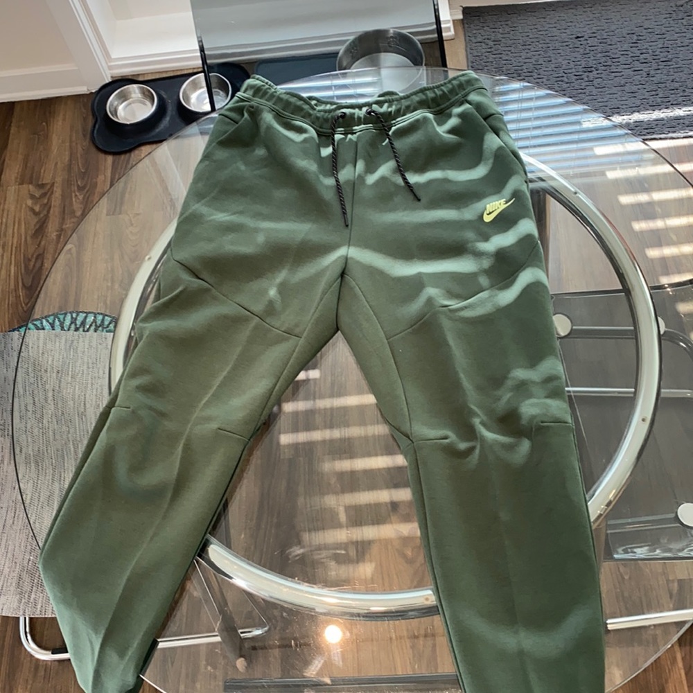 Nike slim fit sweat pants